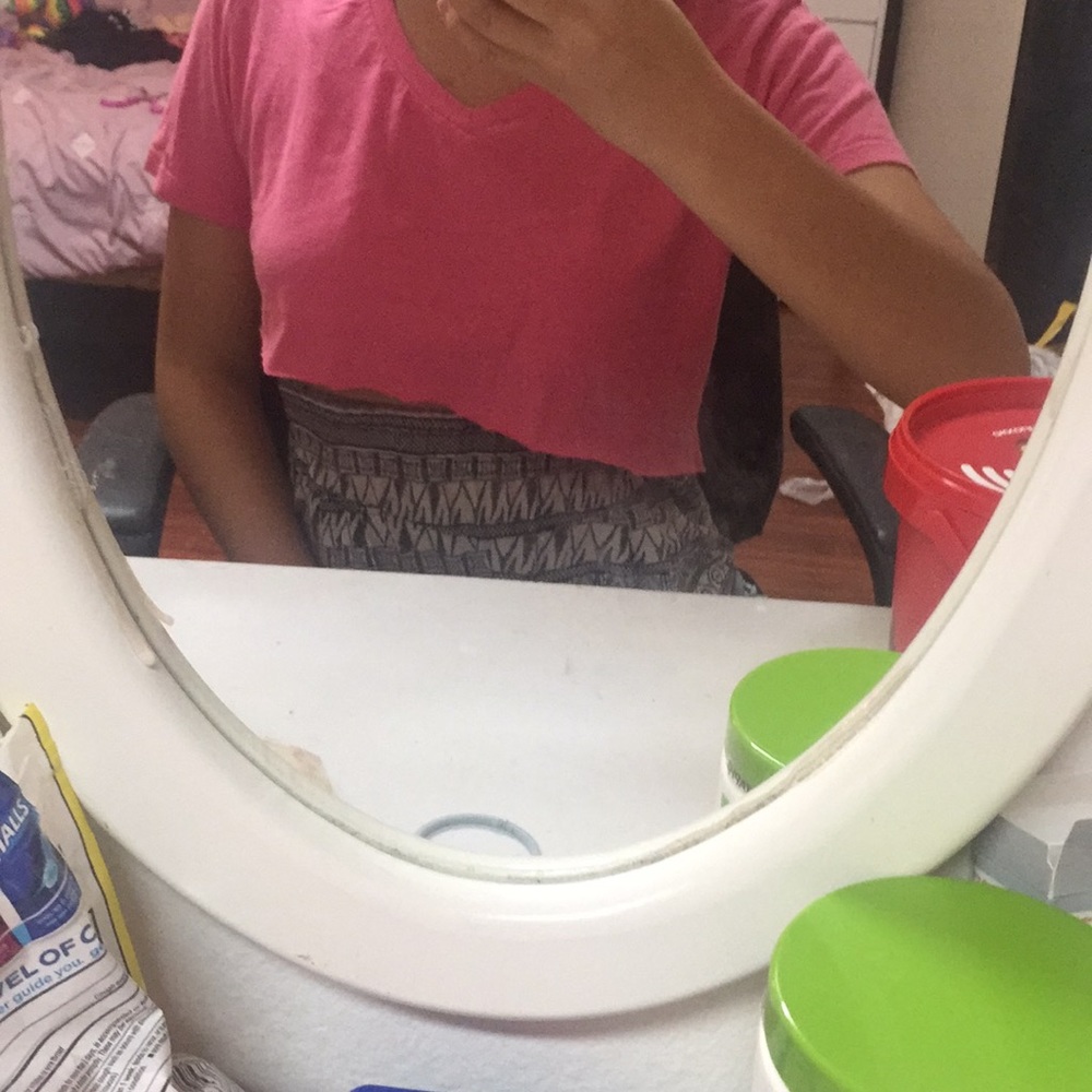 Slanted crop shirt
